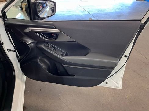 Used 2025 Subaru Impreza 2.0i image 12