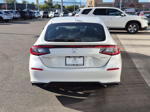 Used 2024 Honda Civic Sport image 7