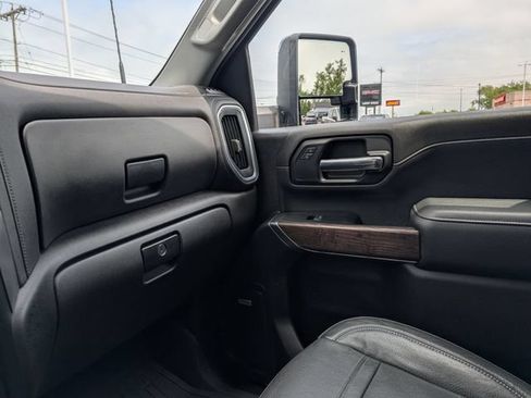 Used 2023 GMC Sierra 2500 Denali AWD/4WD image 34
