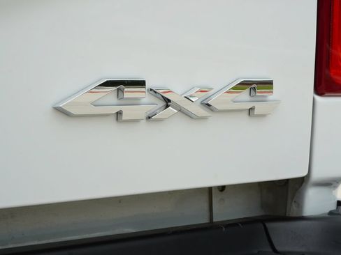 Used 2022 RAM 2500 Big Horn AWD/4WD image 9