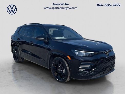 New 2026 Volkswagen Tiguan SE R-Line FWD image 1