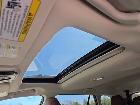 Certified 2025 Subaru Outback Touring XT image 28