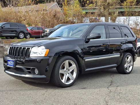 Used 2006 Jeep Grand Cherokee SRT8 w/ SRT Option Group I image 5
