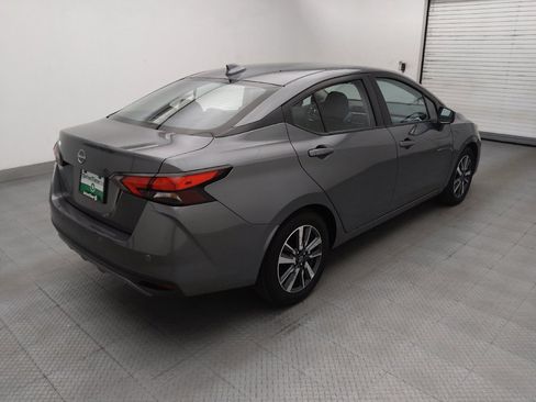 Used 2025 Nissan Versa SV FWD image 10