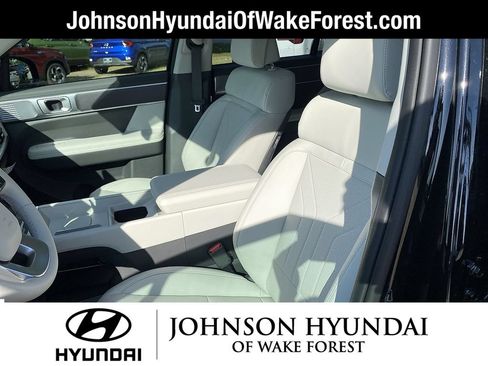 Used 2024 Hyundai Santa Fe SEL FWD image 14