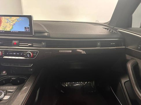Used 2019 Audi S4 Prestige w/ Prestige Package image 26