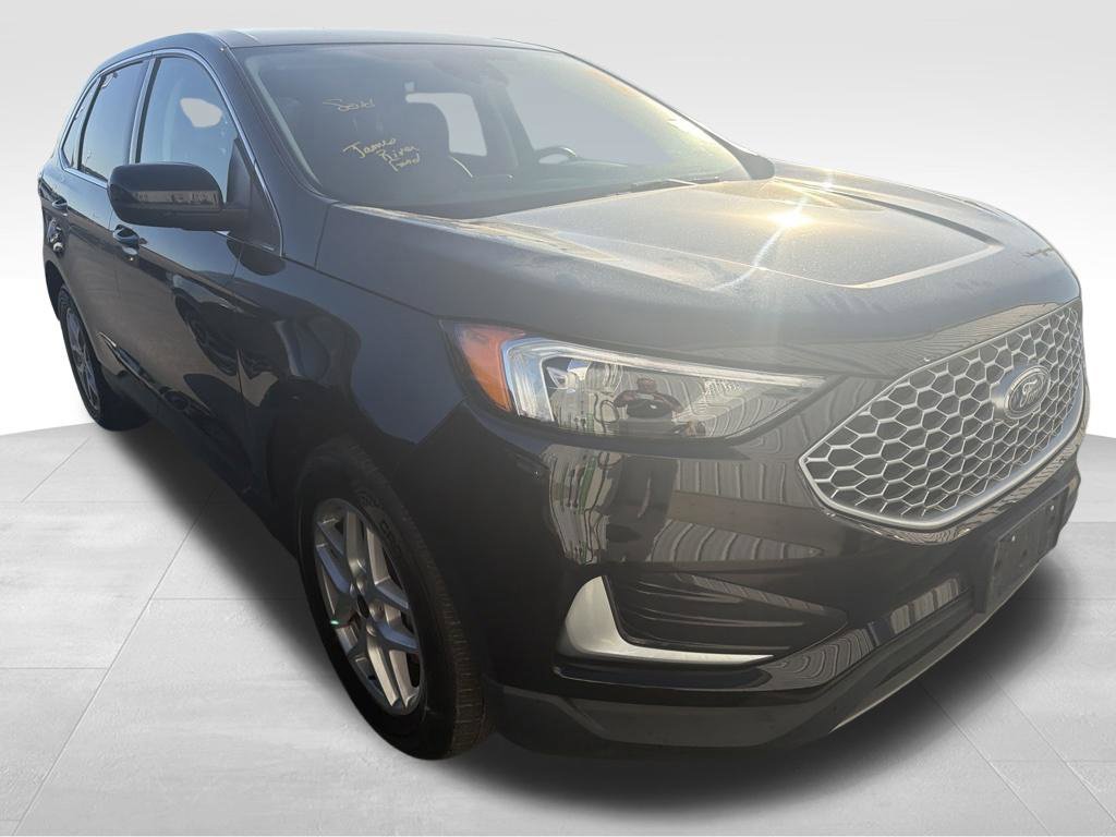 Used 2024 Ford Edge SEL AWD/4WD image 25