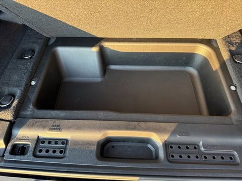 Used 2019 Jeep Wrangler Unlimited Sahara w/ Cold Weather Group image 42