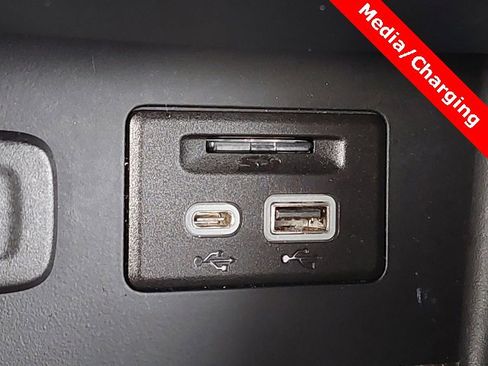 Used 2020 GMC Acadia AT4 w/ Driver Alert Package II image 22