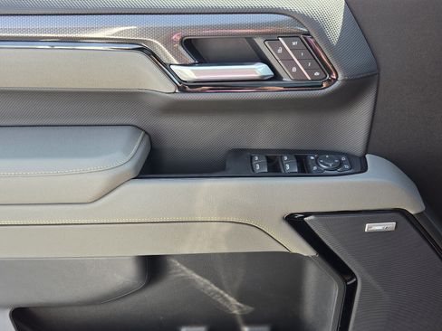 New 2026 Chevrolet Silverado 1500 ZR2 AWD/4WD image 12