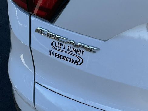 Used 2019 Ford Escape SEL image 6