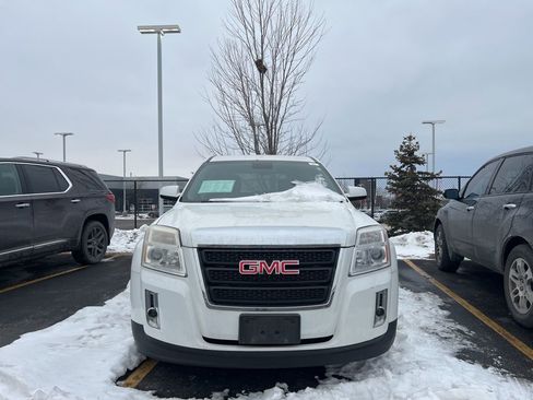 Used 2015 GMC Terrain SLE image 2