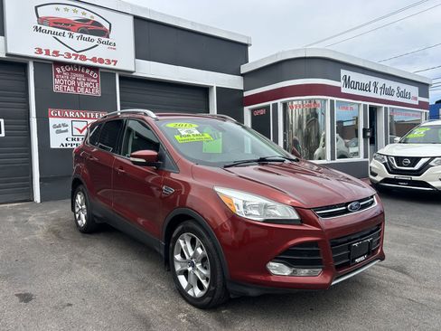 Used 2015 Ford Escape Titanium image 1