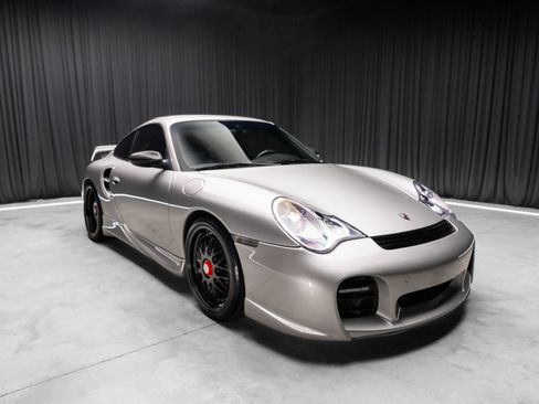 Used 2003 Porsche 911 Turbo AWD/4WD image 9