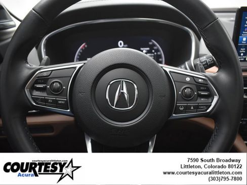 Certified 2025 Acura MDX SH-AWD w/ Technology Package image 9