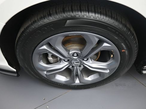 Certified 2024 Honda Accord EX image 14