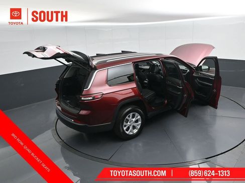 Used 2023 Jeep Grand Cherokee L Limited AWD/4WD image 53