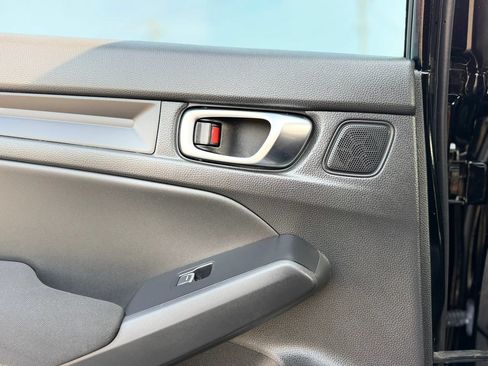 Used 2022 Honda Civic Sport image 29