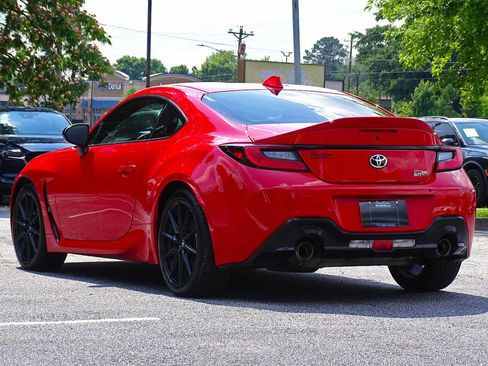 Used 2023 Toyota GR86 Premium RWD image 15