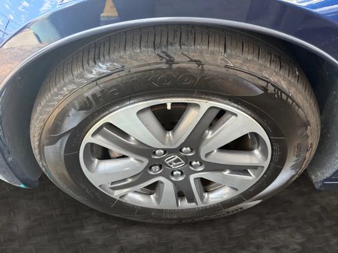 Used 2016 Honda Odyssey Touring Elite image 39