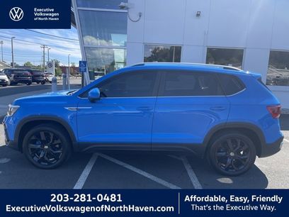 Certified 2023 Volkswagen Taos SE w/ Panoramic Sunroof Package