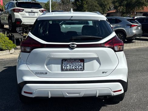 Certified 2023 Nissan Kicks SV image 6