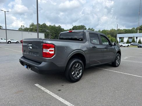 Used 2024 Ford Maverick XLT FWD image 5