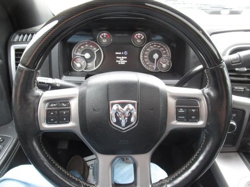 Used 2017 RAM 2500 Limited AWD/4WD image 27