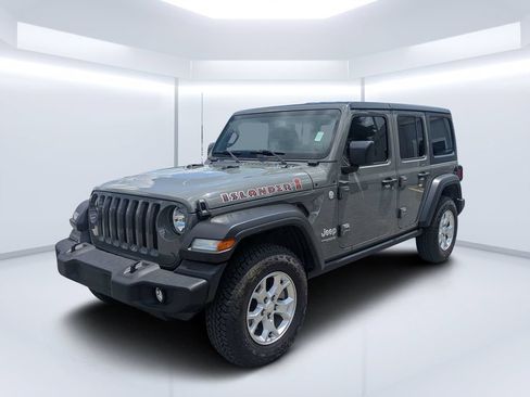 Used 2021 Jeep Wrangler Unlimited Sport AWD/4WD image 7