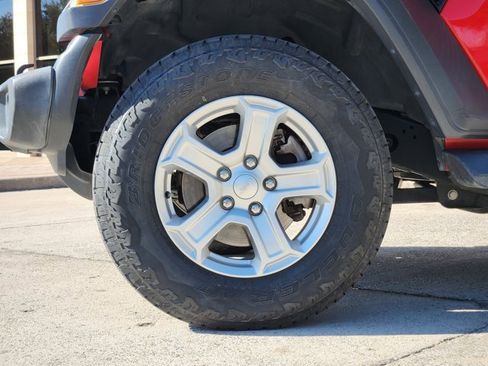 Used 2020 Jeep Wrangler Unlimited Sport S image 11