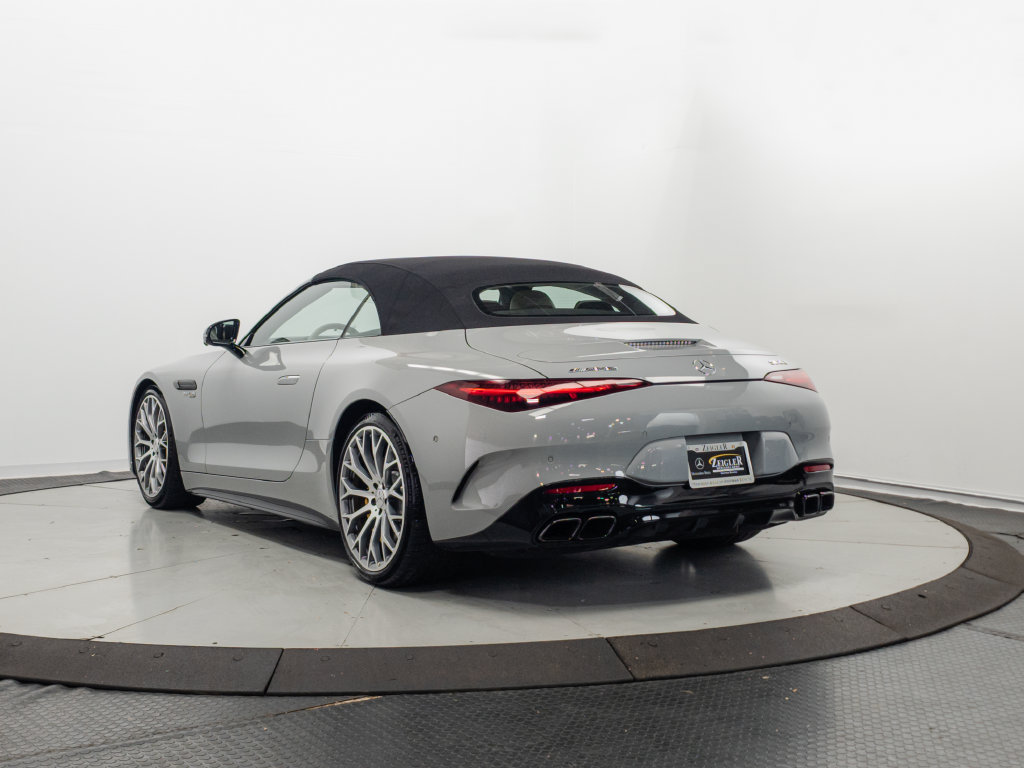 Certified 2022 Mercedes-Benz SL 63 AMG 4MATIC w/ Driver Assistance Package image 29