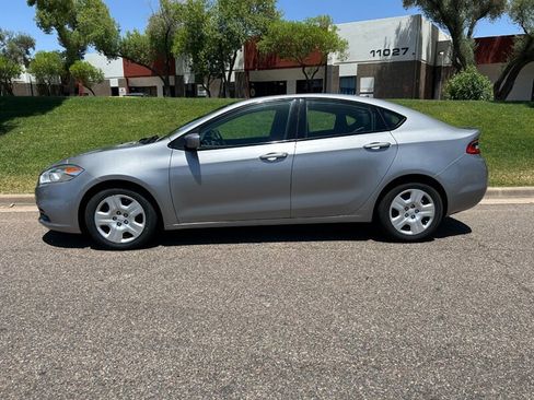 Used 2016 Dodge Dart SE w/ Convenience Group FWD image 2