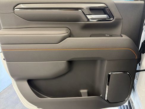 New 2026 GMC Sierra 2500 AT4 w/ AT4 Premium Plus Package image 27