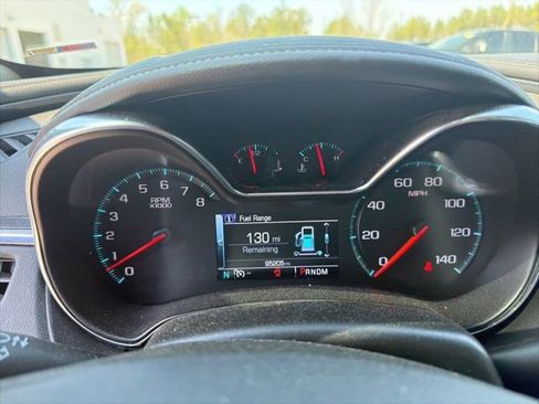 Used 2019 Chevrolet Impala LT w/ LT Convenience Package image 11