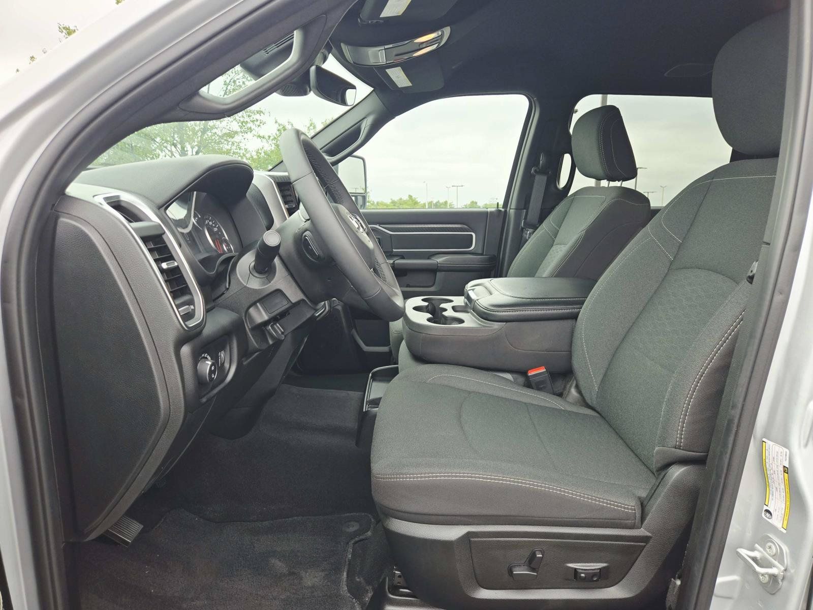 Used 2026 RAM 2500 Big Horn AWD/4WD image 12
