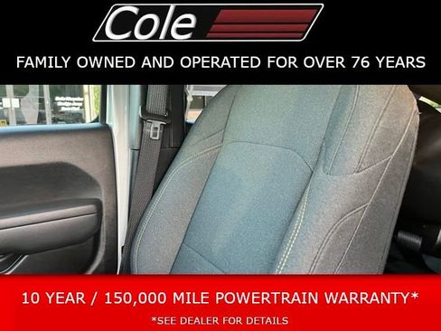 Used 2024 Jeep Wrangler Unlimited image 23