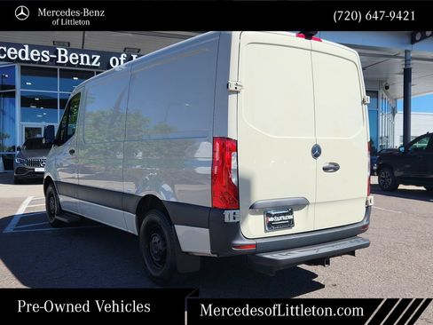 Used 2023 Mercedes-Benz Sprinter 1500 image 5
