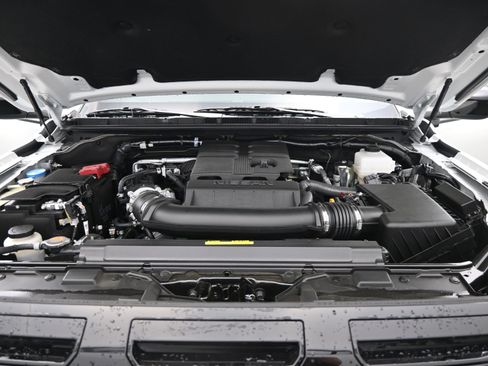 New 2026 Nissan Frontier SV RWD image 20