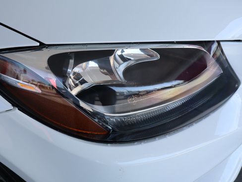 Used 2015 Mercedes-Benz C 300 Sedan image 53