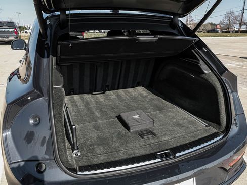 Used 2021 Bentley Bentayga Speed image 71