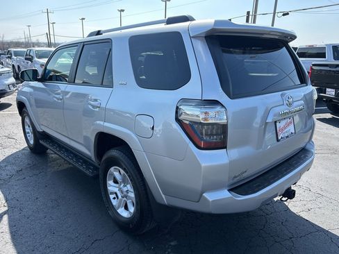 Used 2024 Toyota 4Runner SR5 Premium image 7
