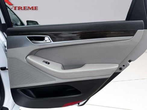 Used 2019 Genesis G80 3.8 image 49