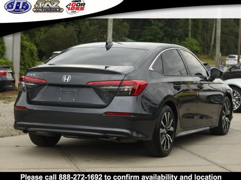 Used 2023 Honda Civic EX image 7