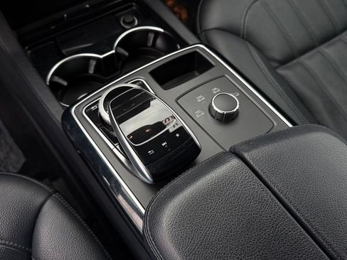 Used 2018 Mercedes-Benz GLE 350 image 28