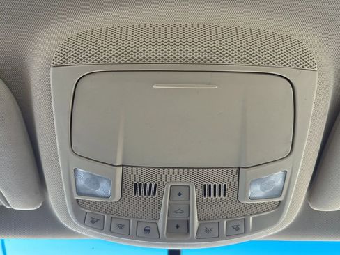 Used 2014 Lincoln MKZ Hybrid Sedan 4D w/ Equipment Group 202A Reserve image 21