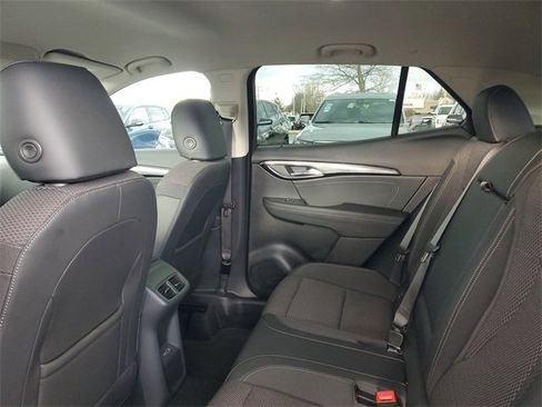 Used 2022 Buick Envision Preferred w/ Safety Package image 8