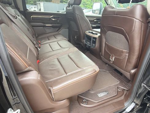Used 2025 RAM 1500 Limited AWD/4WD image 22
