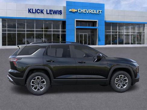 New 2026 Chevrolet Equinox ACTIV w/ LPO, Floor Liner Package FWD image 5