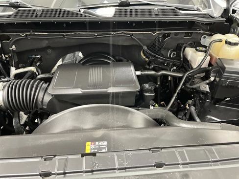 Used 2024 Chevrolet Silverado 2500 Custom w/ Custom Value Package image 37