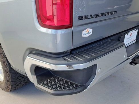Used 2023 Chevrolet Silverado 1500 LTZ AWD/4WD image 31